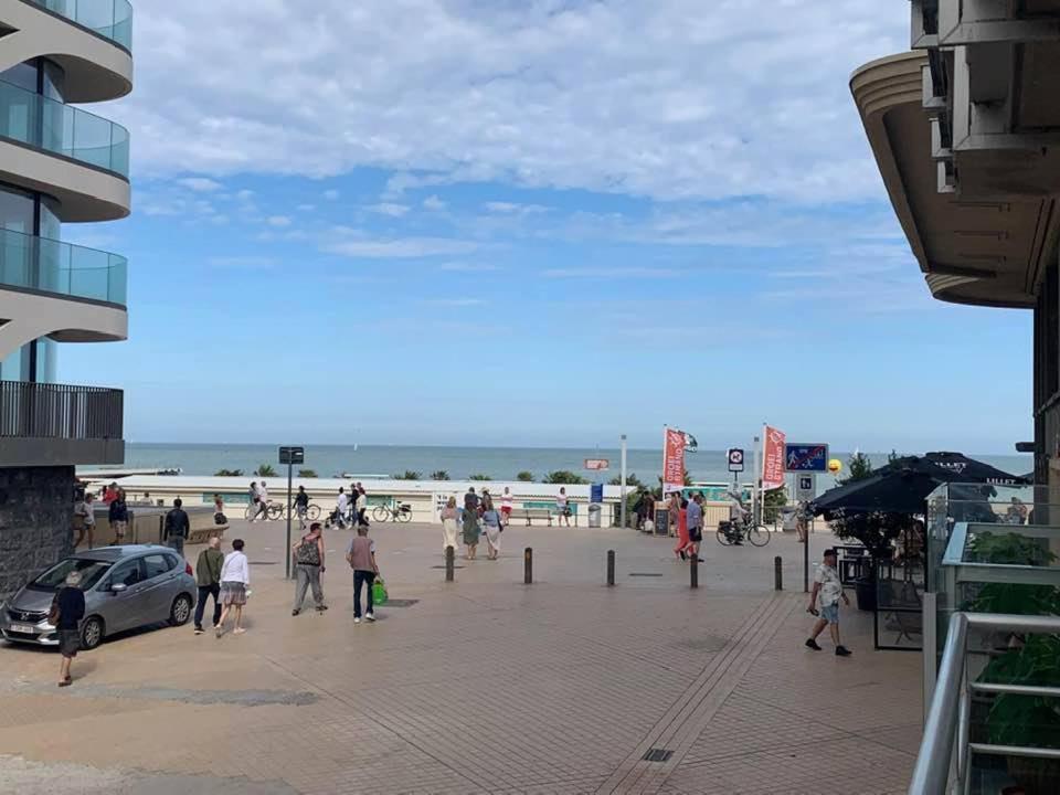 Studio De Strandsuite Oostende Ngoại thất bức ảnh