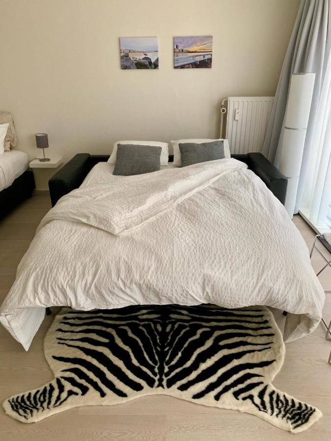 Studio De Strandsuite Oostende Ngoại thất bức ảnh